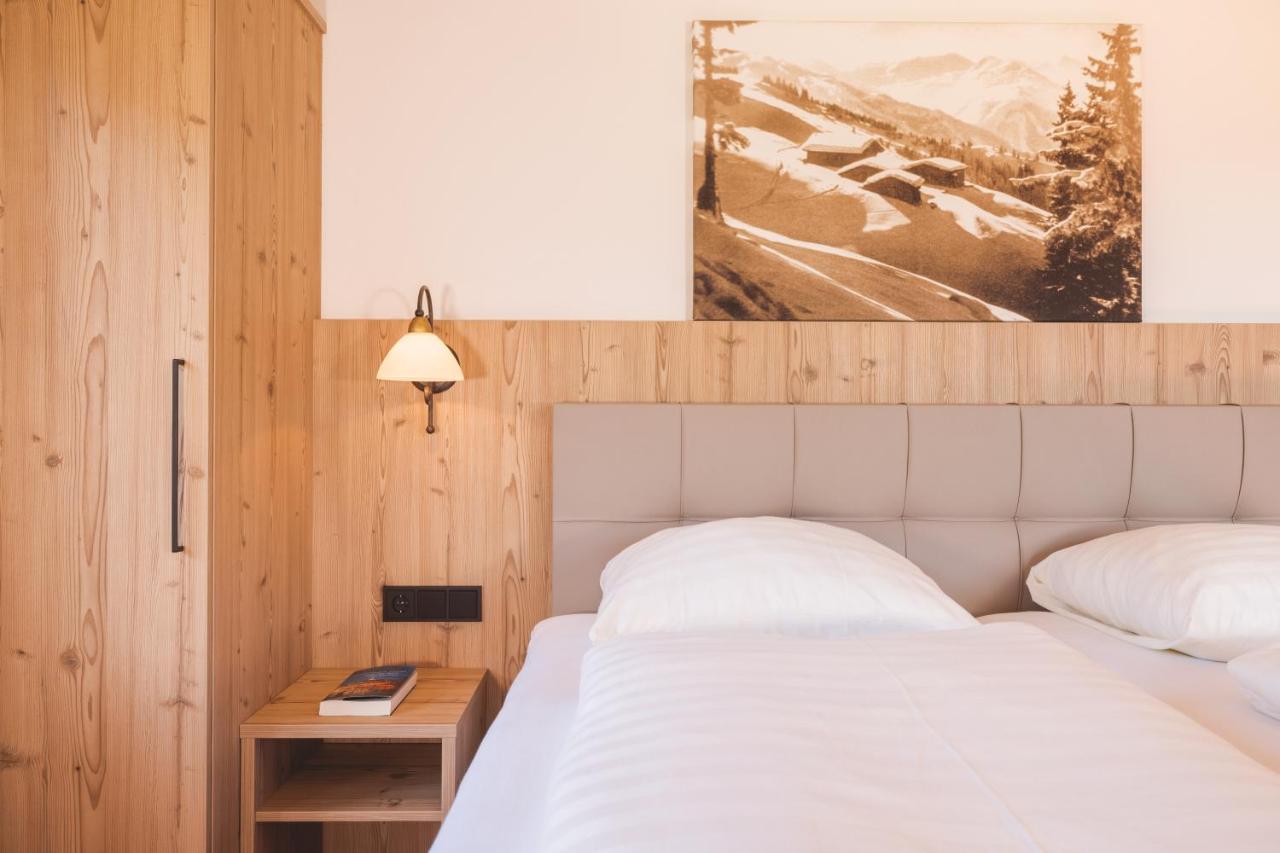 Loipenstubn Hotel Brixen im Thale Bagian luar foto