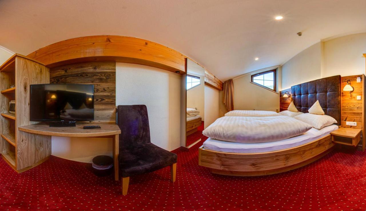 Loipenstubn Hotel Brixen im Thale Bagian luar foto